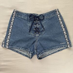 VINTAGE OP Ocean Pacific Denim Lace Up Shorts Size 7 Floral Trim Y2K Boho Retro